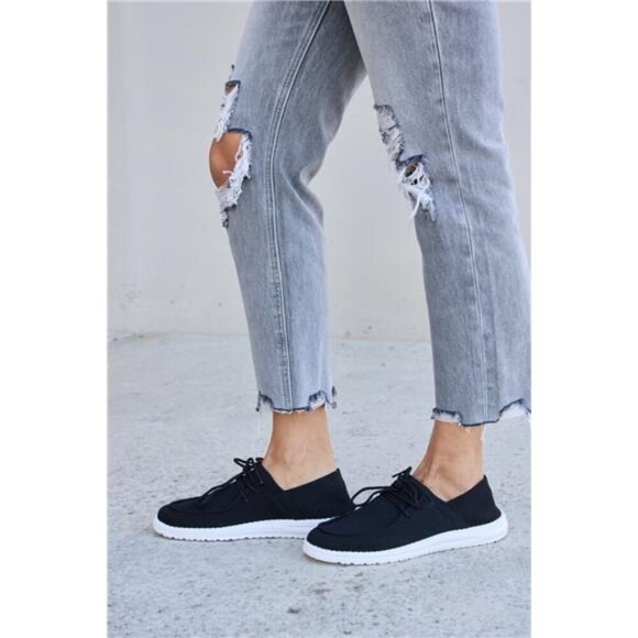 Forever Link Flat Round Toe Lace-Up Sneakers - Picture 5 of 6